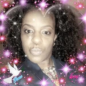 Meet your Posher, Maxine